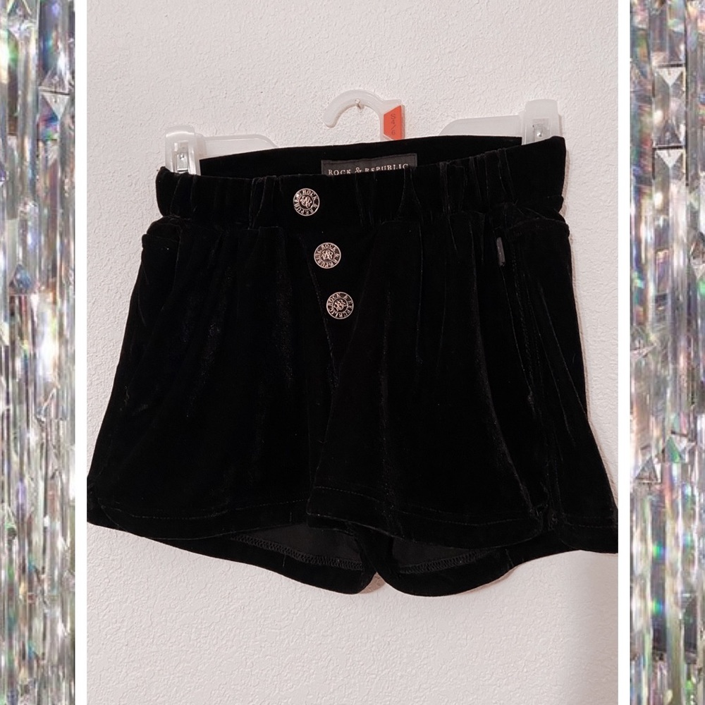 ROCK AND REPUBLIC VELVET SHORTS